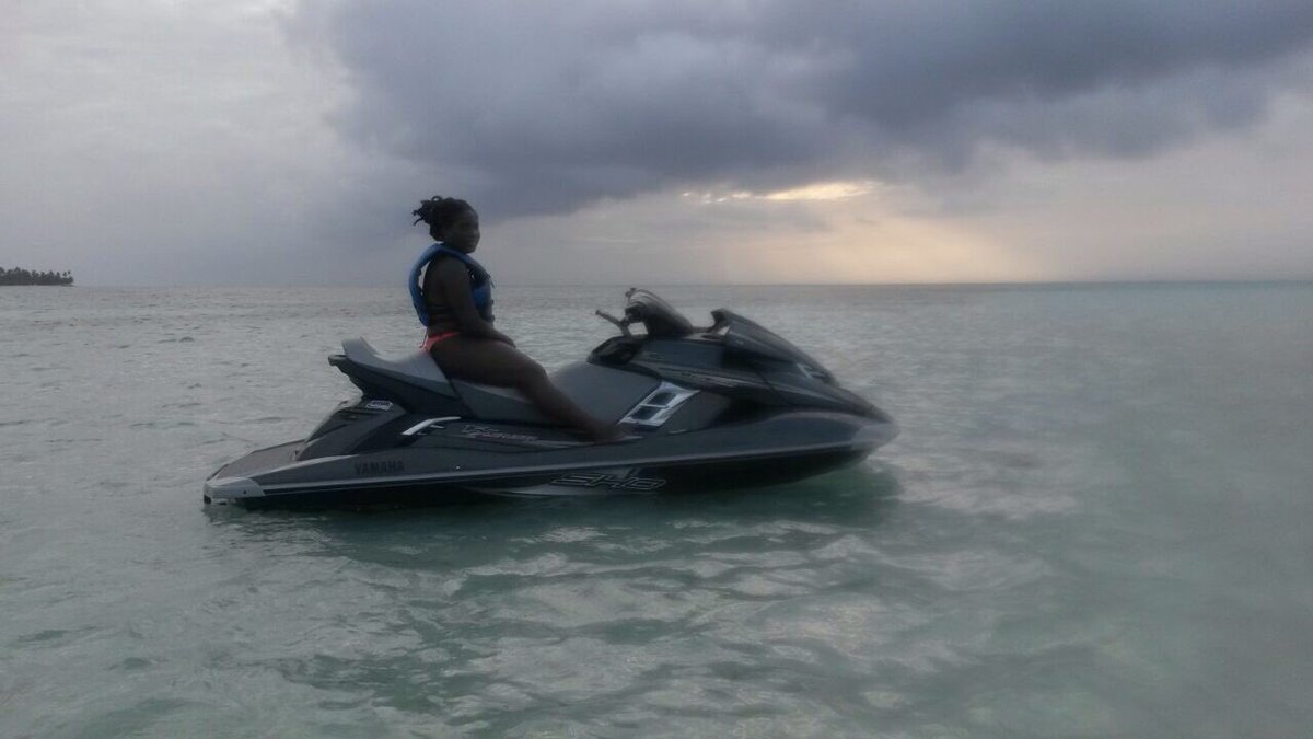 JamilaAntoine's tweet photo. #vacation2017 #islandlife https://t.co/C1ua7dt8R4