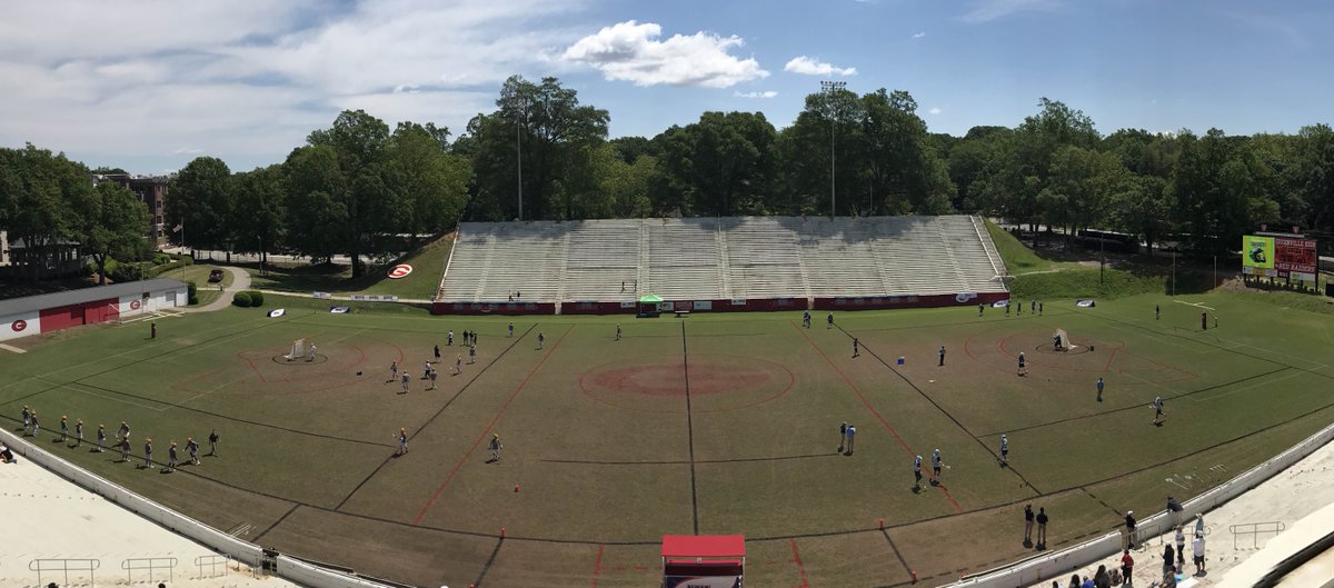 NAIALax's tweet photo. Both @Rhardtlax &amp; @SeahawksLax have begun pregame warm-ups for the NAIA Championship game. https://t.co/4JalyRg1I1
