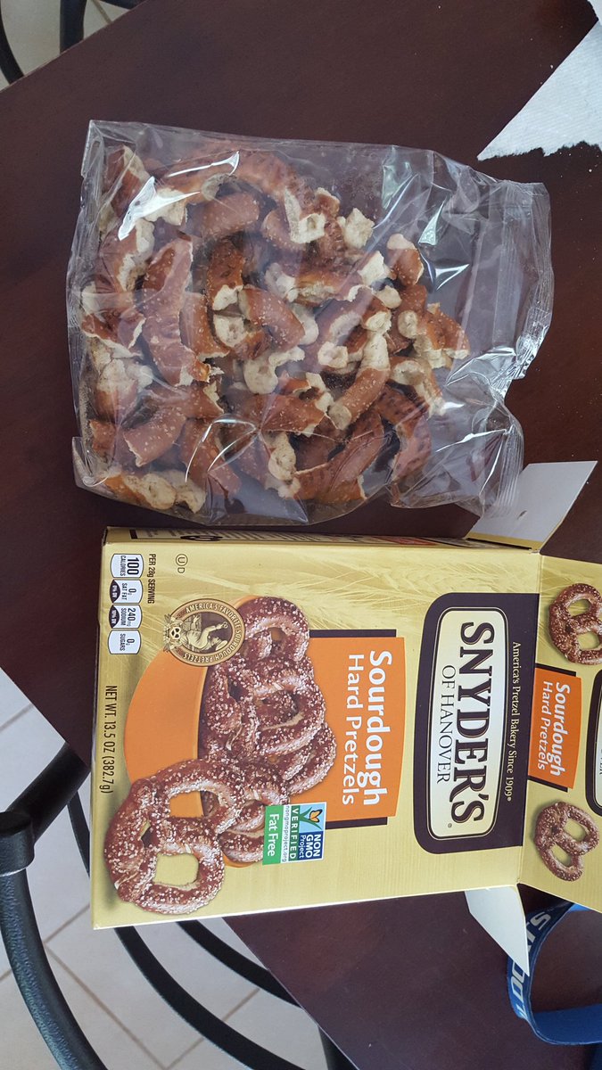 Brbish2's tweet photo. @Snyders_Hanover one could say your box is false advertising.. #allbroken #falseadvertising https://t.co/inn9xoJefB