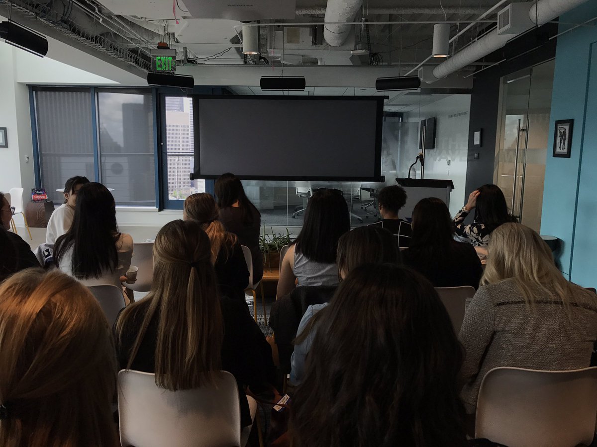 CWUPRSSA's tweet photo. Getting ready to kick off #PRSAJumpstart at @EdelmanSEA. #CWUPRSSA https://t.co/jqIMlaSC8j