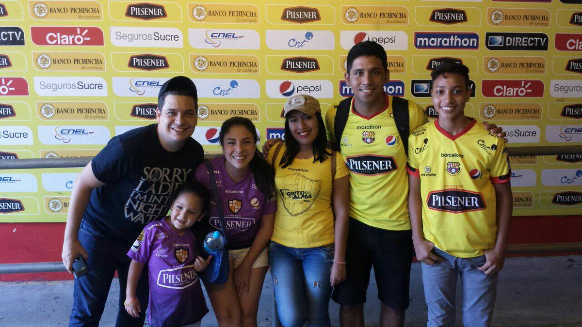 BarcelonaSC's tweet photo. Junto a tu familia recorre el #ColosoDeAmérica a través del @TourMonumental | De miércoles a domingo descubre y vive toda nuestra historia 🎉 https://t.co/aGqphoHzSA