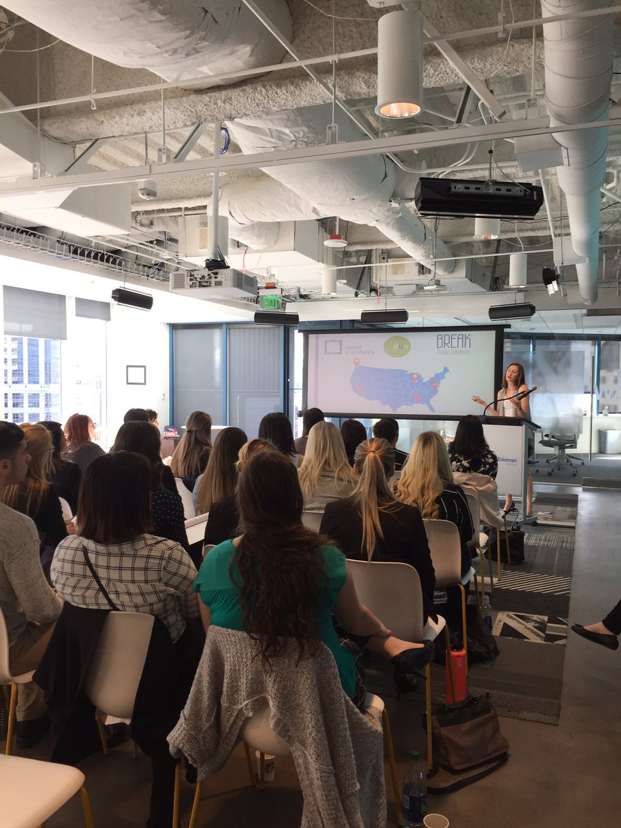 PRJumpstartSEA's tweet photo. Kicking off the day w/@MaureenTHenry talking about going into biz for yourself! https://t.co/HNl6eLDJZV