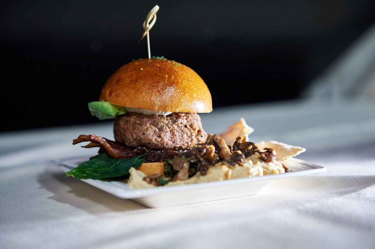 Chefs, sign up for our #BlendedBurgerProject now for a chance to win a trip to cook at the Beard House! More info: blendedburgerproject.org
