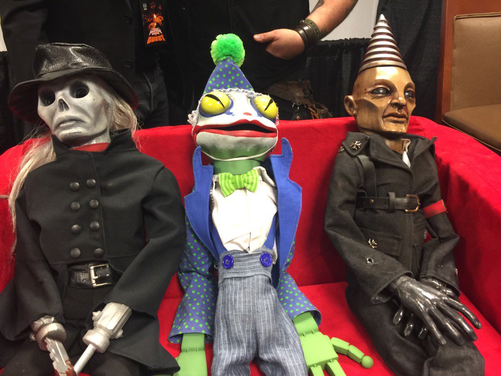 RealCharlesBand's tweet photo. Puppetmaster reboot! @fullmoonhorror @DeliriuMagazine https://t.co/bEGQ4cNMHV