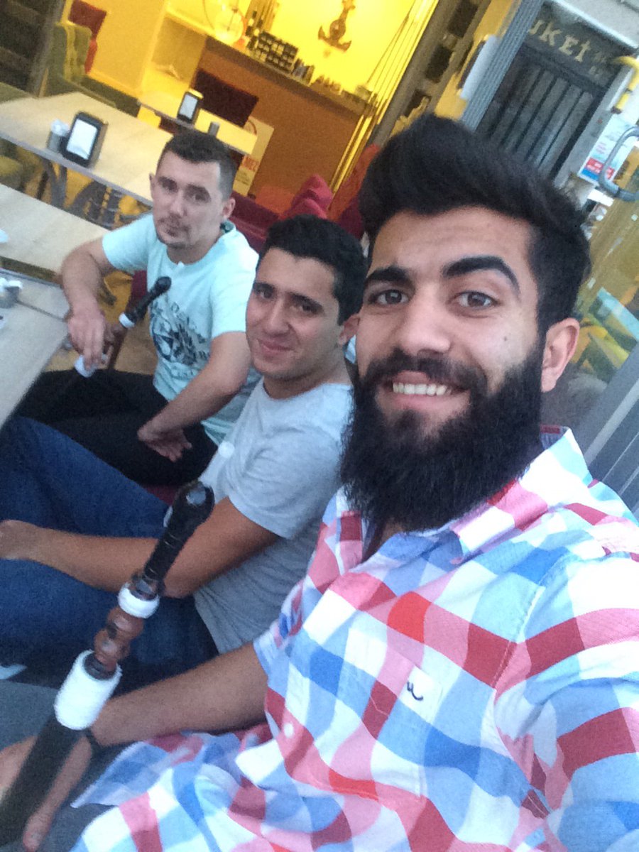 afgan1903's tweet photo. Kardeşim gelmiş ☺️ (@ Kül Plus Cafe &amp; Nargile in Karşıyaka, İzmir) https://t.co/GooxGMmLgI https://t.co/c6XME2xDaO