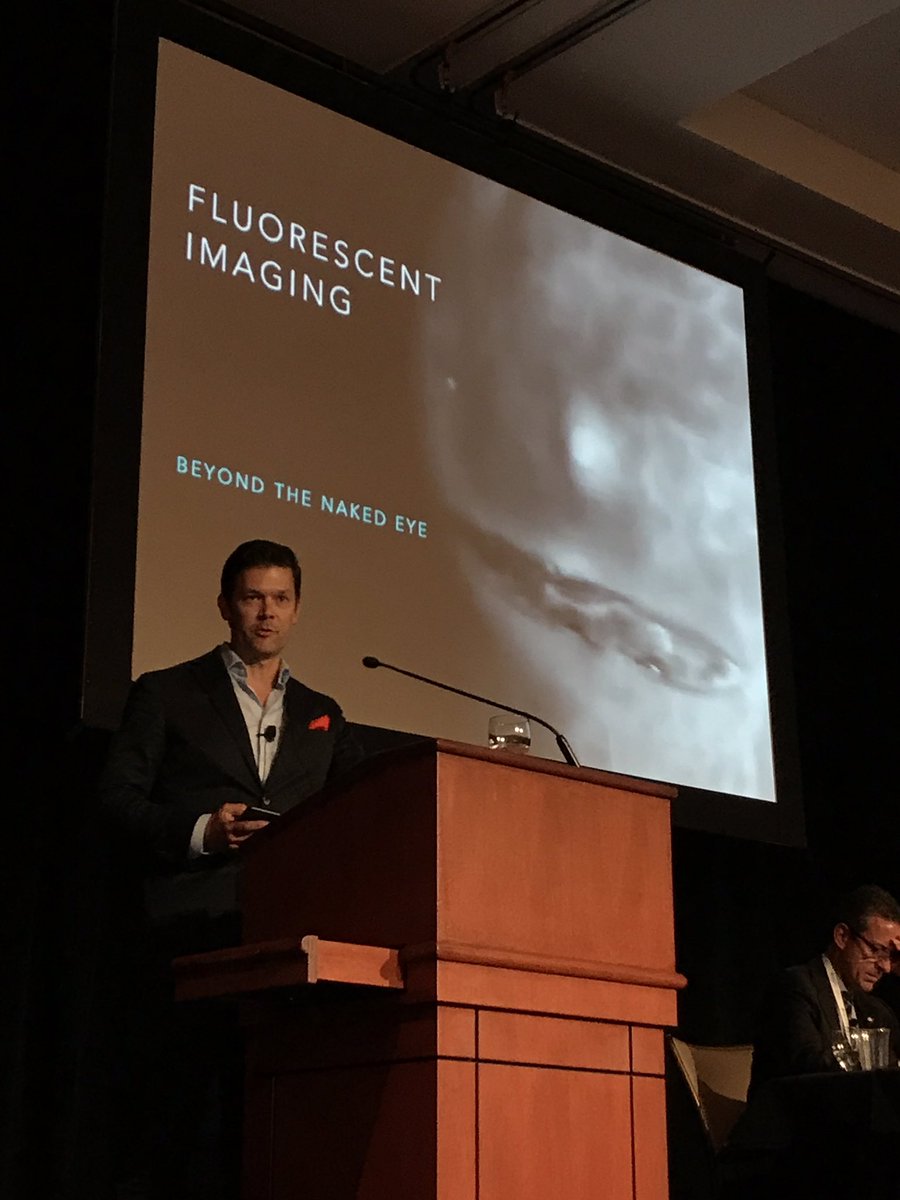 ttamberr's tweet photo. @DrWeintritt advances #BreastReconstruction w/ @NOVADAQTech #SPY technology. @BreastAdvocate @6state @ASBrSFoundation @breastcancer #ISPIES https://t.co/DatIV742LD