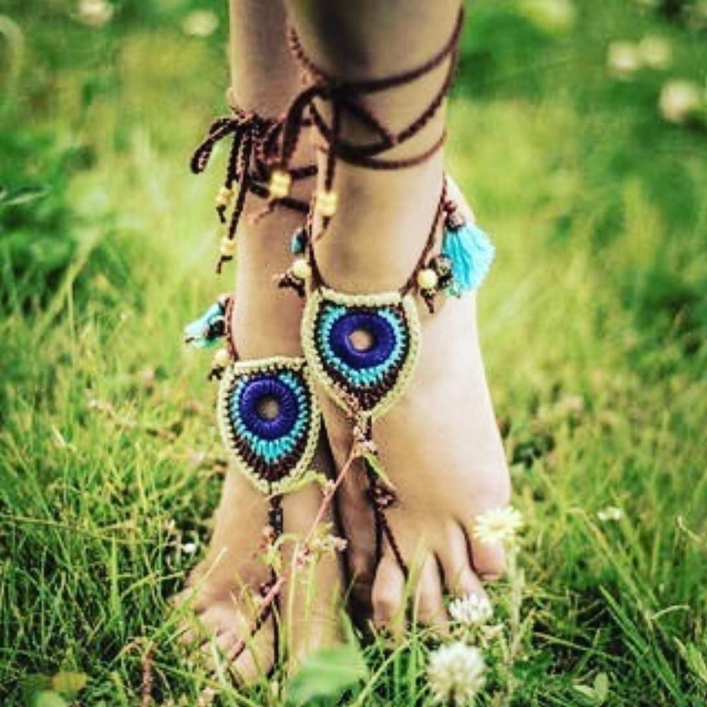 PoshTots's tweet photo. Counting down the days till summer .... who else is ready?? #summer #flipflops #feet #beautiful #love #crazyblesse… https://t.co/QpIjAf46TO https://t.co/hciD9dUIi7