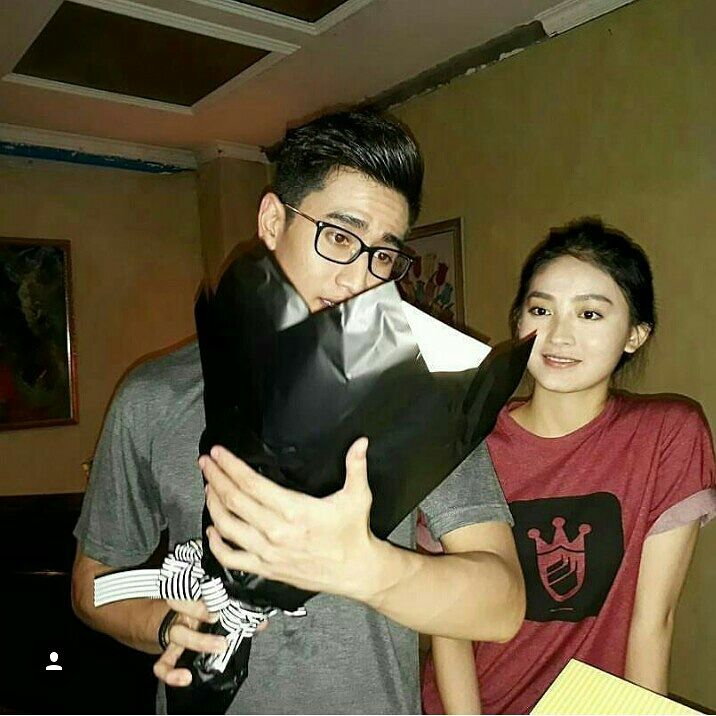wilonanatashya's tweet photo. Kapan satu project lagi?? #cibi #gagalmoveon #dariAS #anaksekolah 
@15natashawilona @_BramastaVerrel @BramastaVerrell https://t.co/JQpzTWalCC