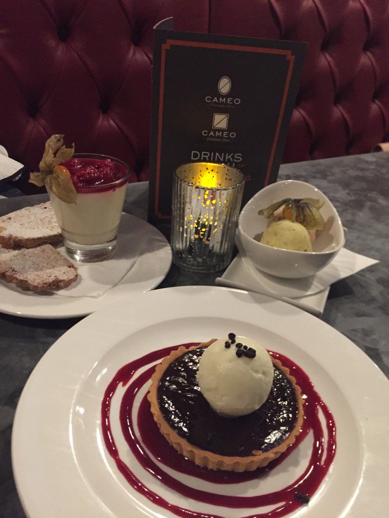 Some of tonight's desserts #homemadeicecream #lemonposset #chocolatetart 🍧