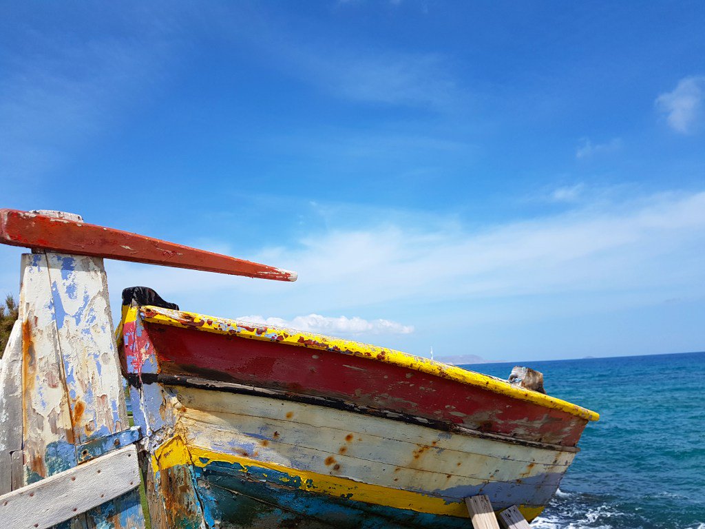JulieSimonPro_'s tweet photo. Crète 💙 https://t.co/7PlR57LKfP https://t.co/PwzZIJz9CE