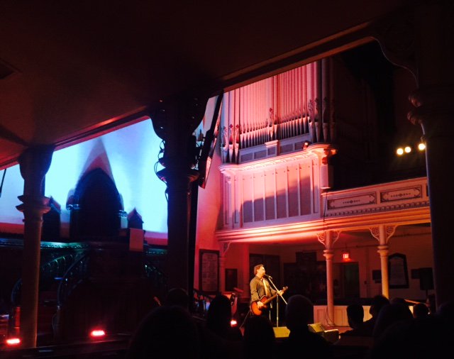 Saw this amazing guy in concert Friday, Martin Sexton. <3 concert in churches..last year we did an xmas tour, which included some great ones