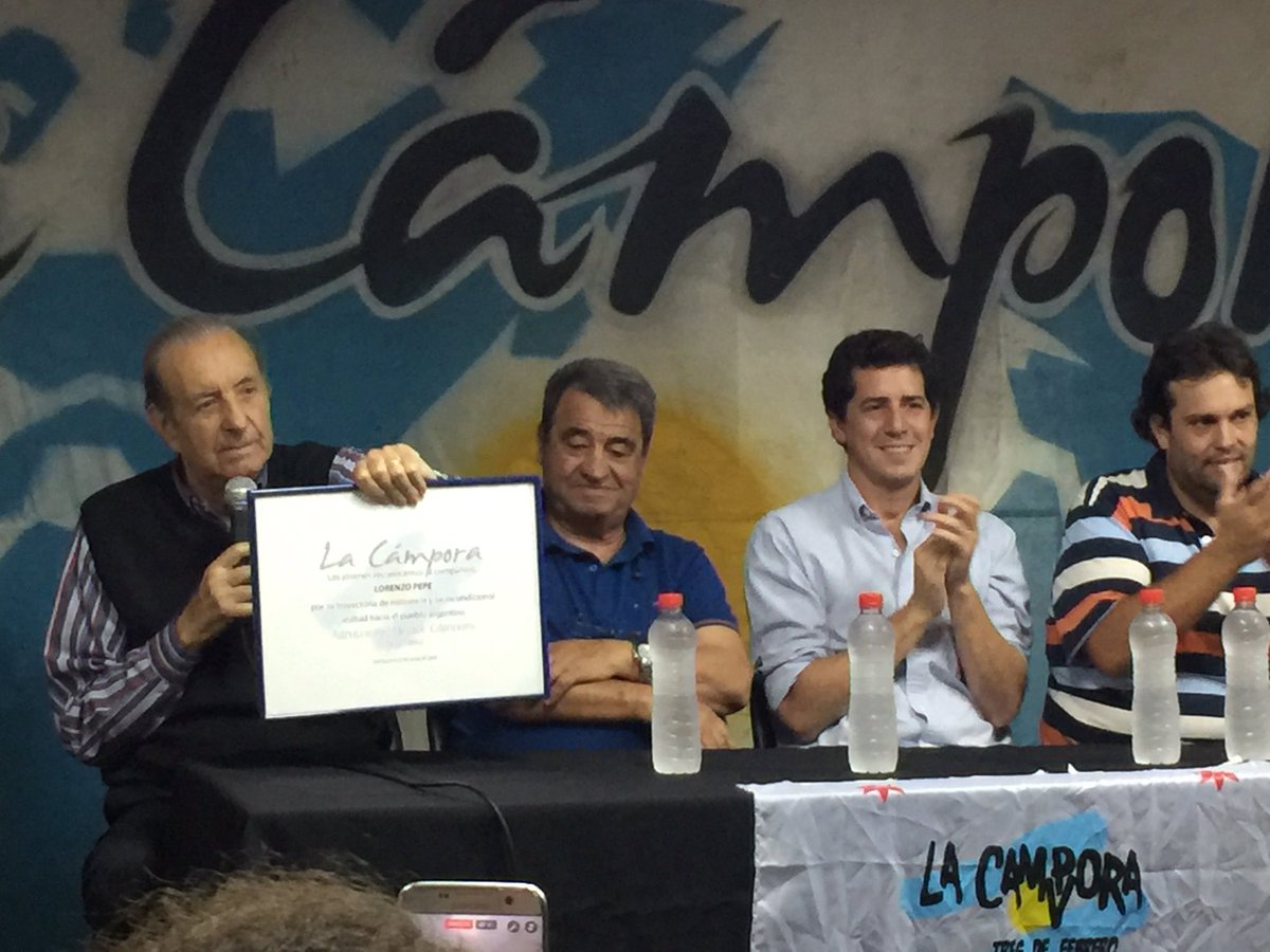wadodecorrido's tweet photo. Gran cierre del plenario de @LaCampora3dF junto a los compañeros Lorenzo Pepe, Hugo Curto y @JDebandi #3DFesCFK 👉🏻 https://t.co/JDEwWMRpKc https://t.co/xuvqayuBmz