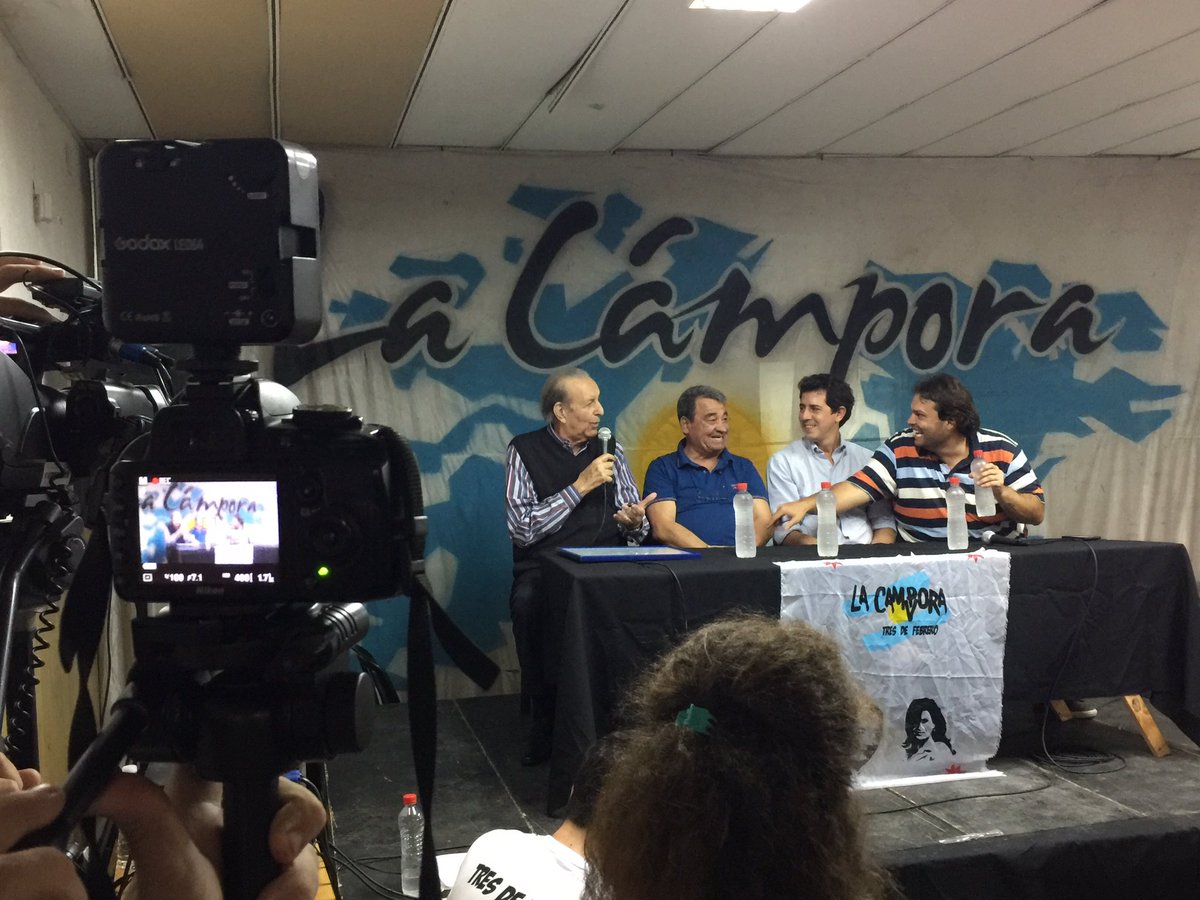wadodecorrido's tweet photo. Gran cierre del plenario de @LaCampora3dF junto a los compañeros Lorenzo Pepe, Hugo Curto y @JDebandi #3DFesCFK 👉🏻 https://t.co/JDEwWMRpKc https://t.co/xuvqayuBmz