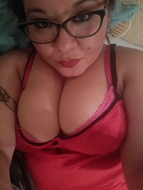 sumisa_caliente's tweet photo. Solita jugamos https://t.co/FoKDuaFCSP <--- online @margotveliz @angelyohari @electrodo78 @EscortIvanna @AlexFedera @elbaledo_20 @DrebbleT https://t.co/I748XLqUBH