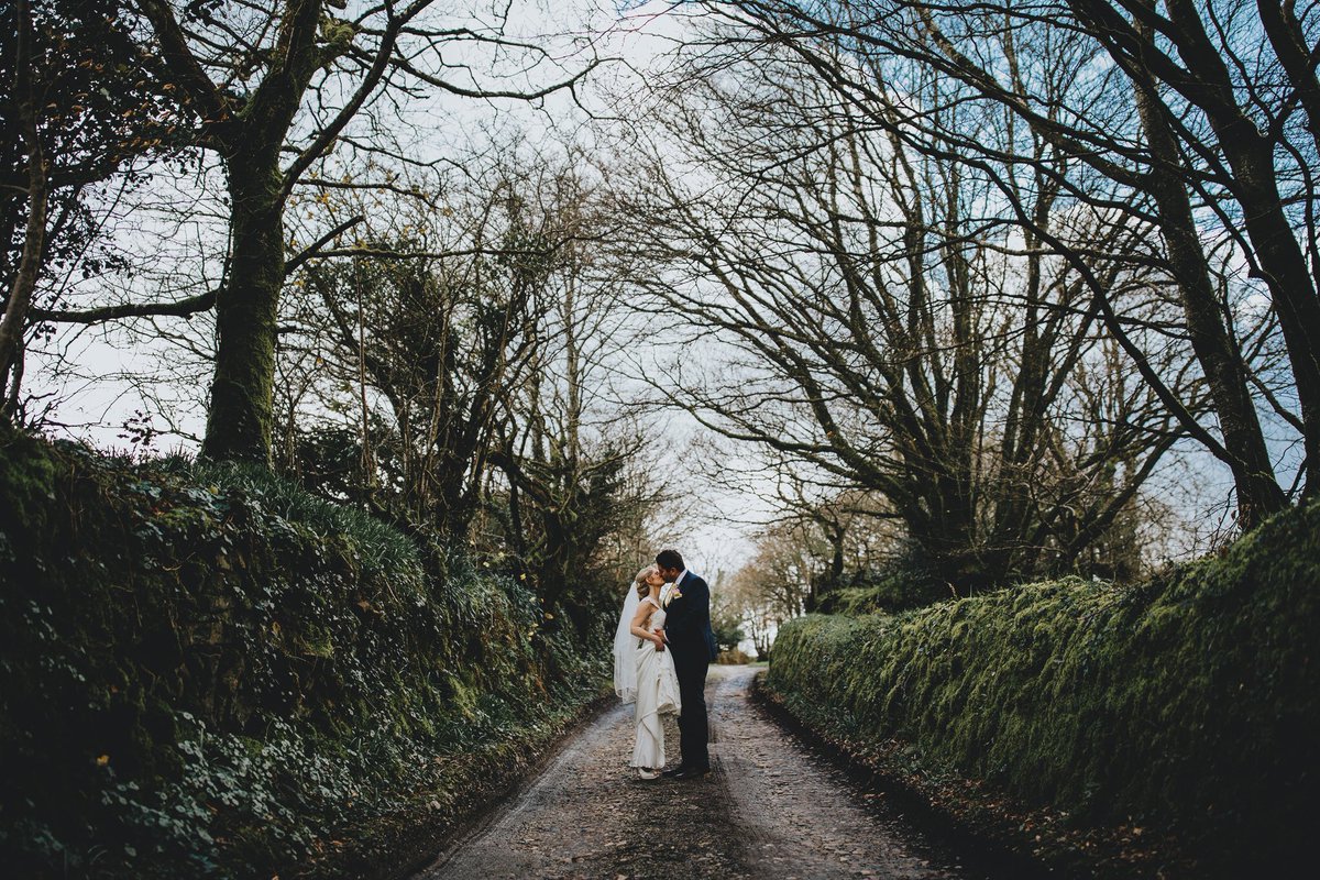 I just love the lane leading down to <a href="/TrevennaBarns/">Trevenna Cornwall</a> . It is the perfect backdrop for bride and groom photos. #cornwall
