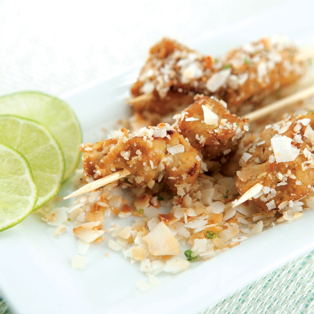 FollowYourHeart's tweet image. Did U know 2oz of seitan = 9 g of protein? Makes us want @sporkfoods #setian skewers 📷: Patrick Gookin. #WhereDoUGetUrprotein #MeatlessMay