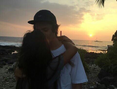 kiemroa97's tweet photo. Kiss my lips softly https://t.co/2Phig3Rd8W