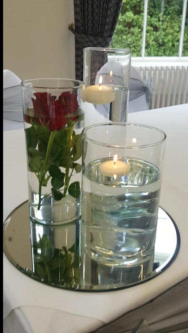 mrssmith290913's tweet photo. Table centre for todays wedding.
#weddingseason #weddingdecor #tablecentre #weddinginspiration #weddingideas #weddingday #venuestylist https://t.co/ZPAHEKBa38