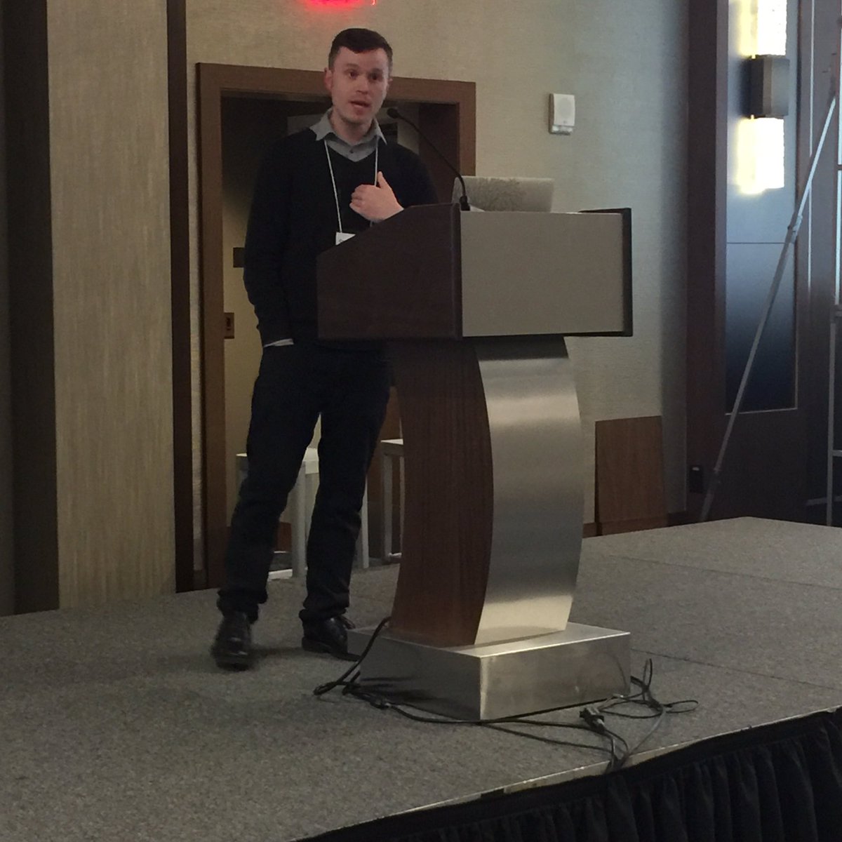 mifga's tweet image. Matt Borgatti discussing design approach at @superreleaser - importance of understanding value proposition @GiantEye #Construct3D