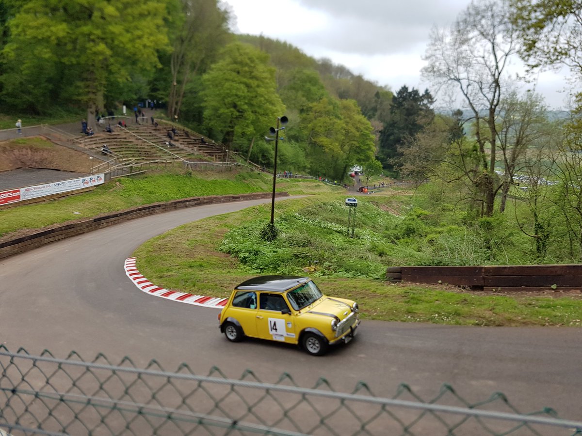 KatieH08's tweet photo. Awesome day at Shelsey Walsh Hill Climb 😀 #roar https://t.co/AFsCXndMcs