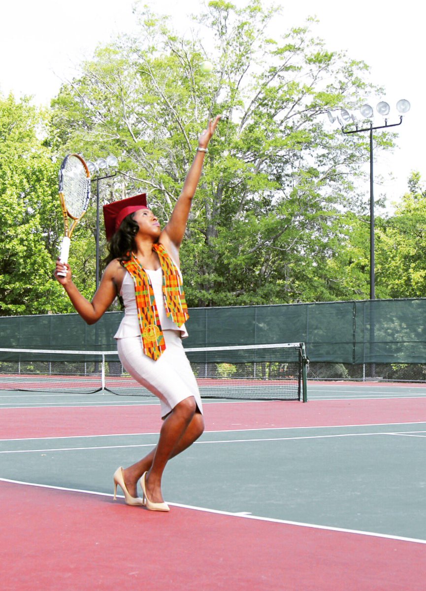 dEkraZy1's tweet photo. Of all the licensed architects, only 0.2% are black women. I'm about to change that number. #TuskegeeAlumna #IBalledParlayedAndNowIGraduate https://t.co/dacrWUYjan