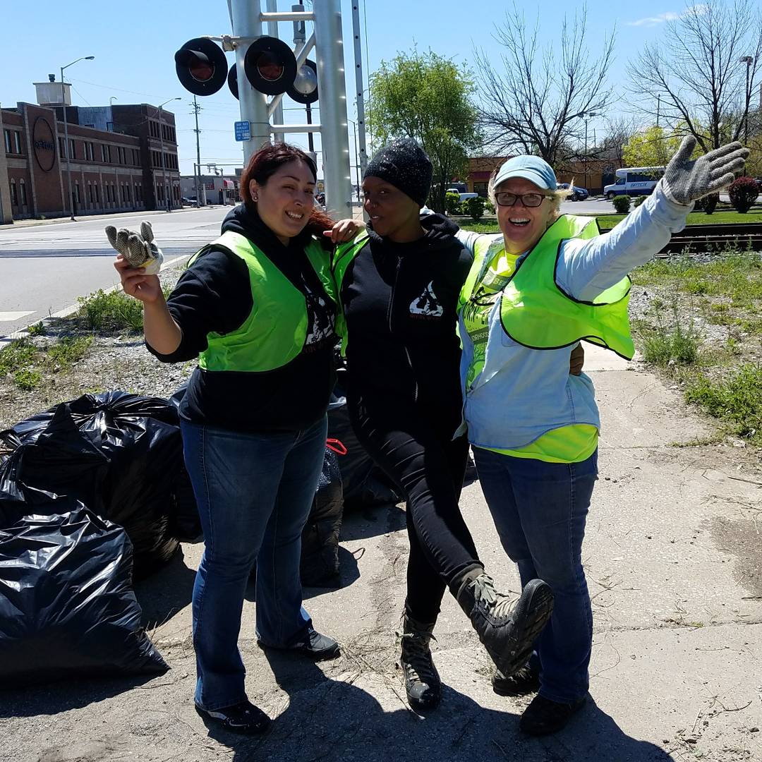 Decay_Devils's tweet photo. Decay Devils lend a hand at Blight Buster cleanup in Downtown Gary, Indiana. #communitycleanup #nwi #GaryIn #nonprofit #blightbuster https://t.co/kqCivBIc4g