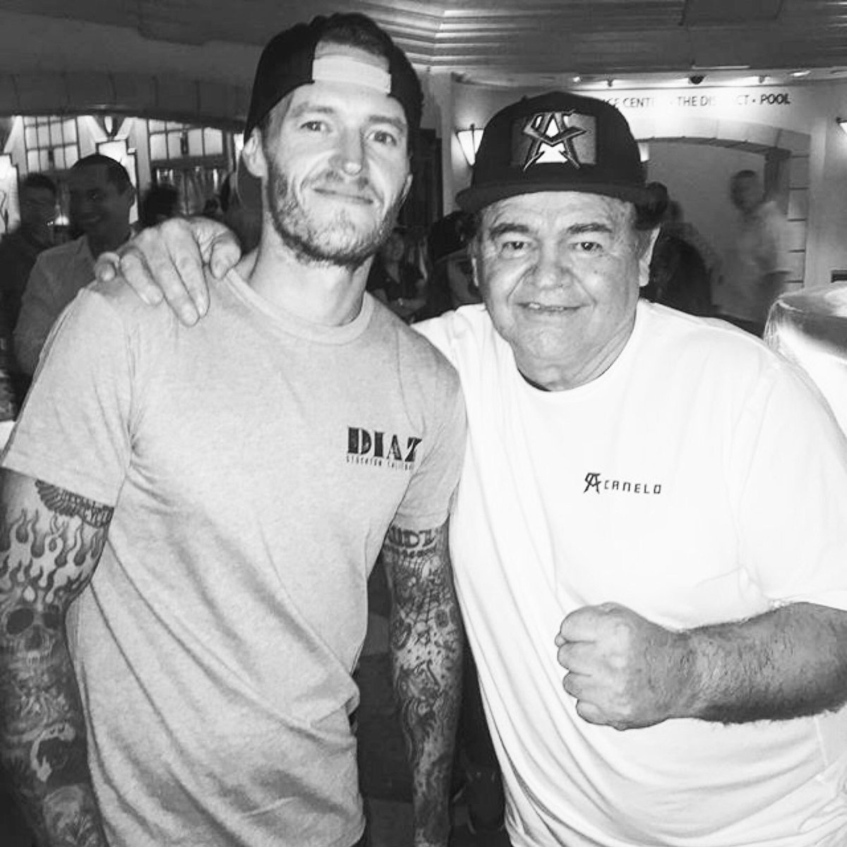 RepresentLTD's tweet photo. Team Canelo ready for a Mexican war 🇲🇽🥊

#rephard 
#represent 
#teamcanelo
#thediazshow

📸 @anchorsocial https://t.co/YmUEwxb1sC