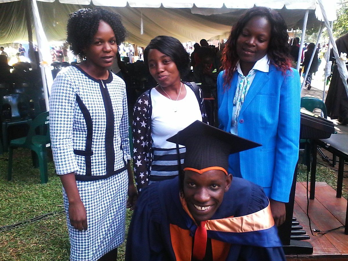 TauyaChinama's tweet photo. @Black_Graduates  cum laude probatus BA in philosophy https://t.co/LBEalz41fM