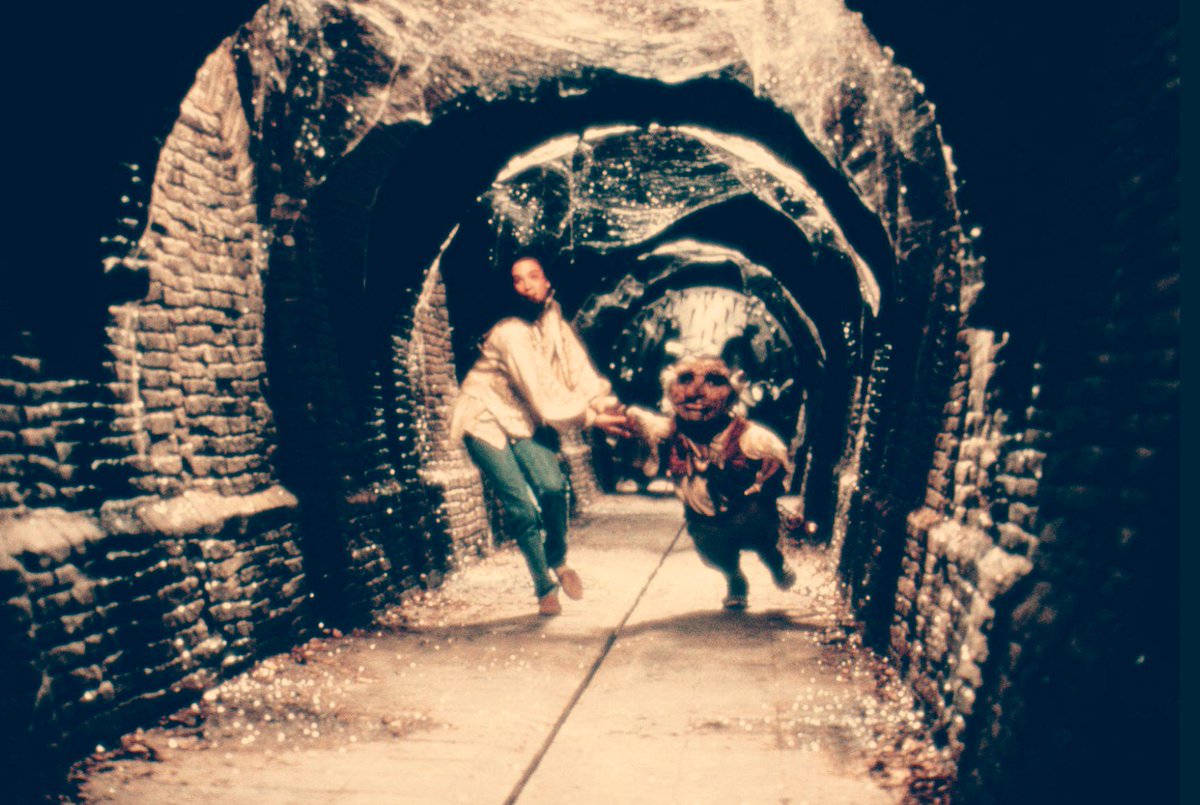 AberVoice's tweet photo. #SaturdayGiggle could this be an old photo taken in the tunnels/labyrinth underneath St Mary's church? @AbergavennyNow @thomas_gunter https://t.co/gJQLhiLkNb