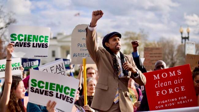 EJinAction's tweet photo. Former chief climate-environmental justice official at the EPA Mustafa Ali, talks climate change -  https://t.co/UFPDwfBJbX @HipHopCaucus https://t.co/gcuJa4CE1r