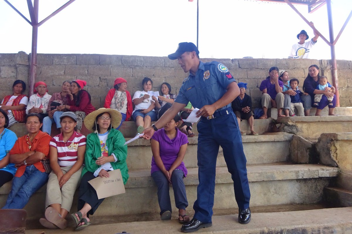 PNPBauko1's tweet photo. #enhancecommunityawareness
#ProjectDoubleBarrelReloaded
#SUMVACSafetyTips
@Helpsolve_crime @RDPROCordillera @ProcorRpcrd @PNPMtProvince https://t.co/Rg3Q2Fwrbx