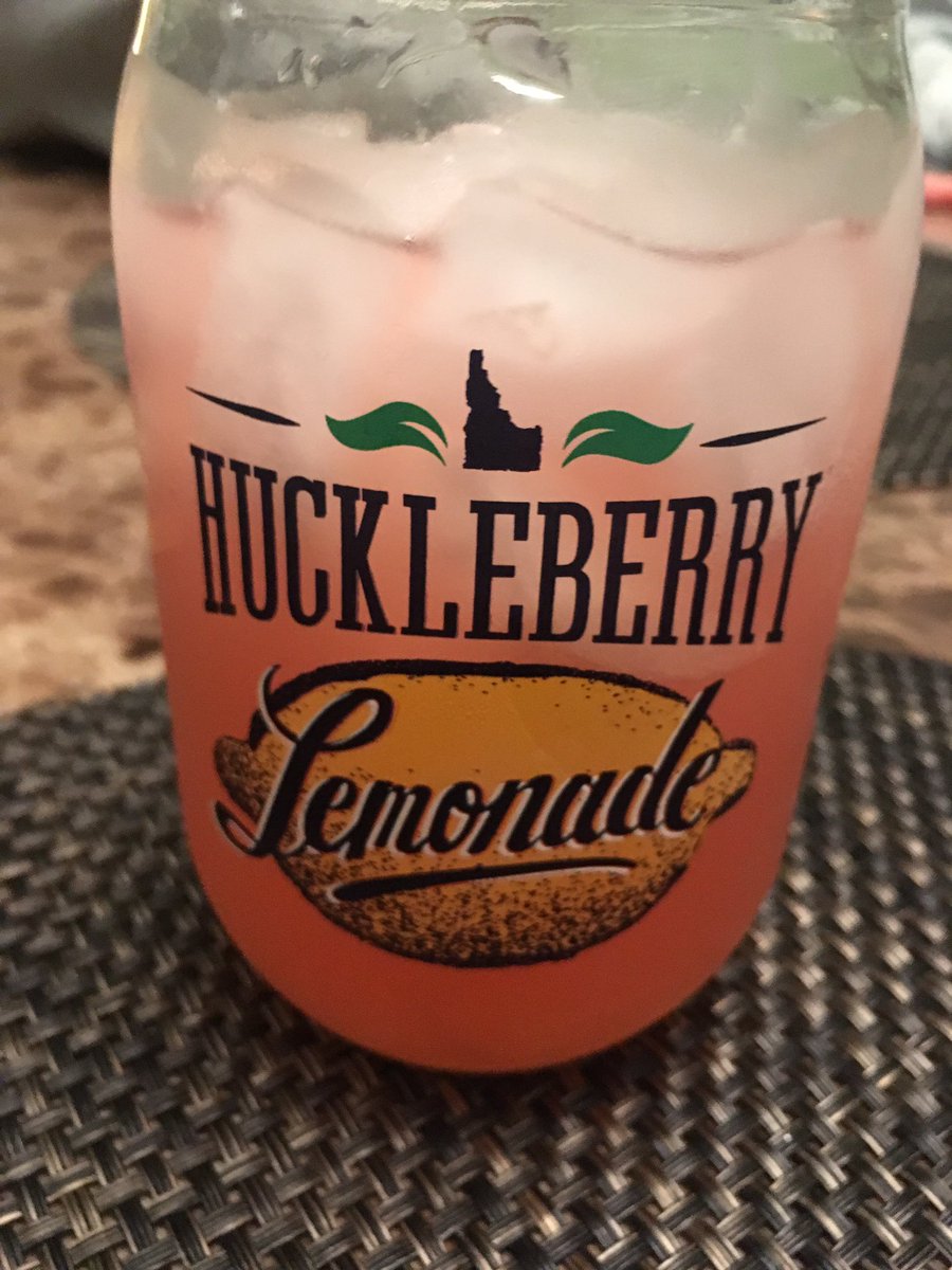 Scott_Osika's tweet photo. #44NorthVodka Huckleberry and pink lemonade equals a party for your taste buds! Give it a try! https://t.co/eTHcy2FivJ