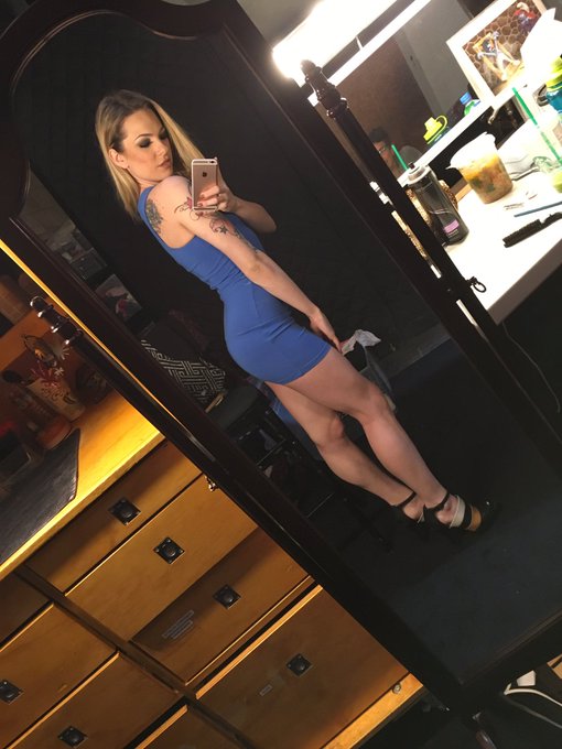 Shooting for #lezvr today with @AnaFoxxx and @xKayKardiax https://t.co/ZlA1vZfO4d<a href="/tag/lezvr"class="tags">#lezvr</a><a class="tags" href="/tag/anafoxxx">@anafoxxx</a><a class="tags" href="/tag/xkaykardiax">@xkaykardiax</a>