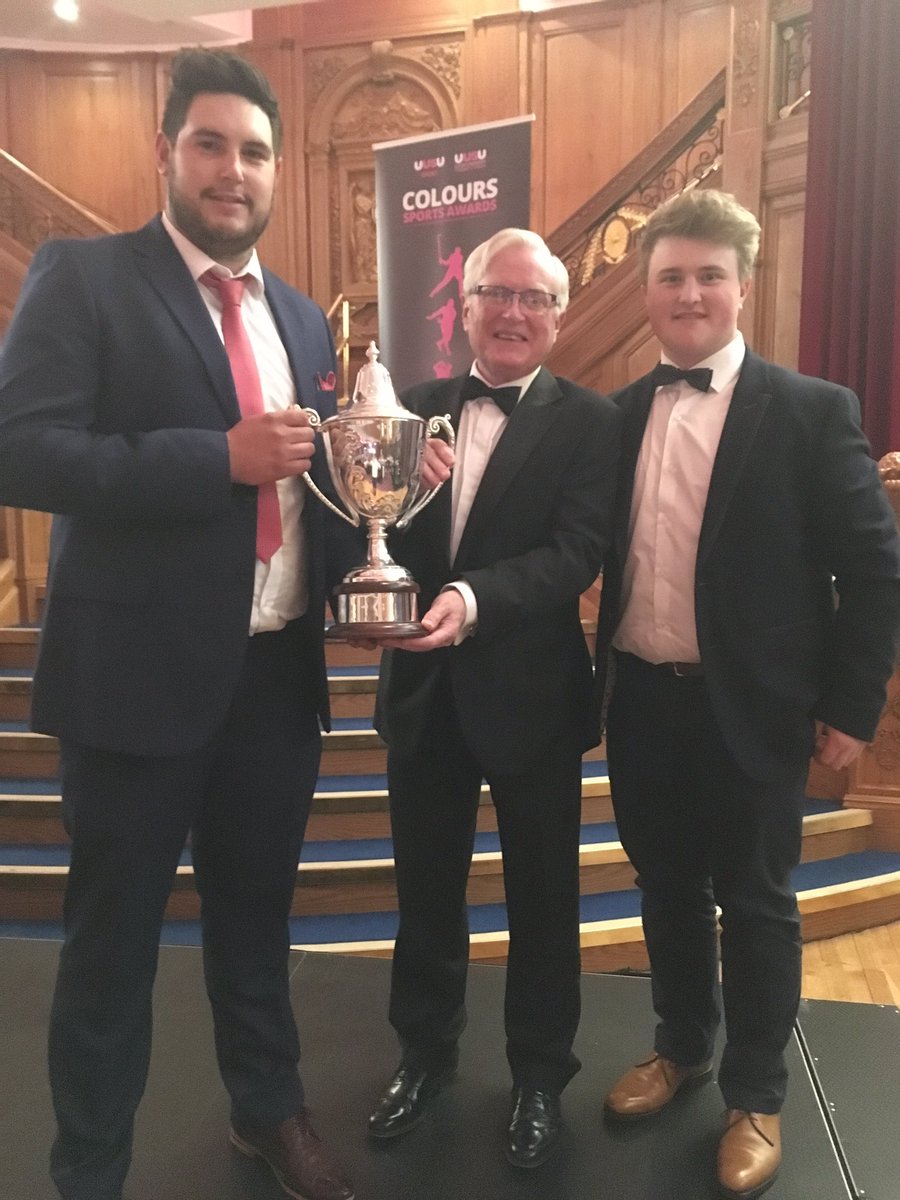 UUSU_Online's tweet photo. Ulster University Golf - Winners of Club of the Year #Colours17 https://t.co/QwtiQoSIrx