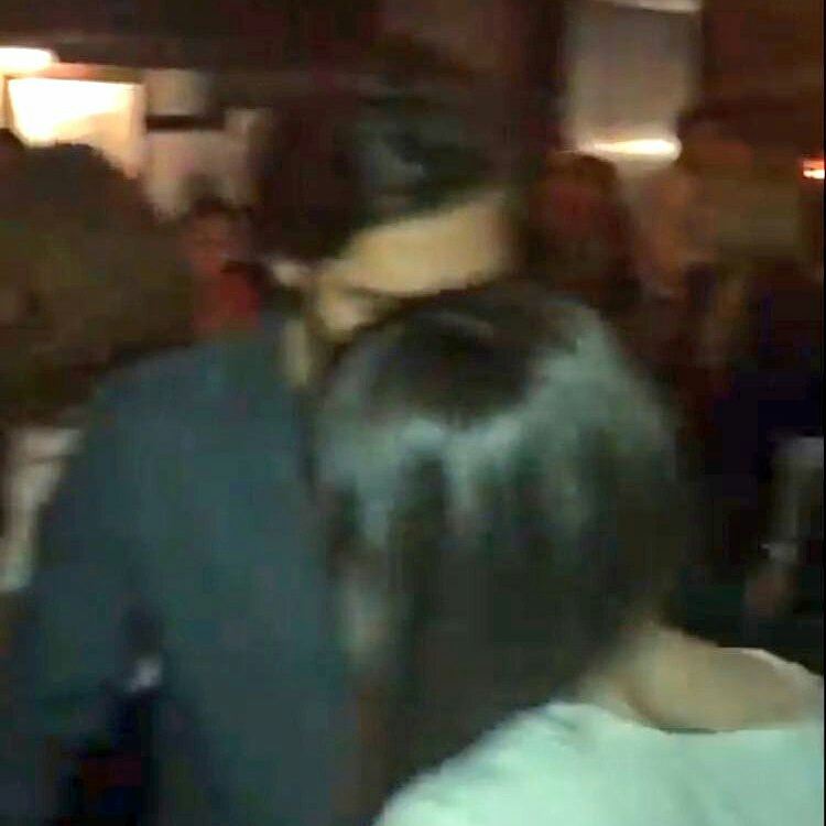OzSer_Fan's tweet photo. Ohaaaaaa #ÖzSer 😍😍😍😍 https://t.co/p9BZTpnDfy