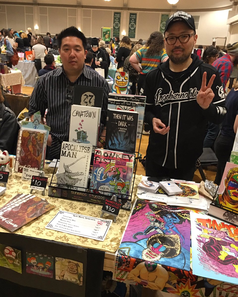 QueenOfTacosTX's tweet photo. NEW ZINE FRIENDS AT #CZF2017 https://t.co/MxTYebzbY8