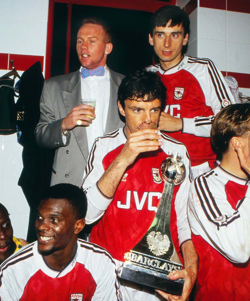 Stuart_PhotoAFC's tweet photo. Some post match celebration pictures from winning the league 26 years ago today. Some proper #Arsenal legends in these pics. #afc #Highbury https://t.co/MUd8JtNLrf