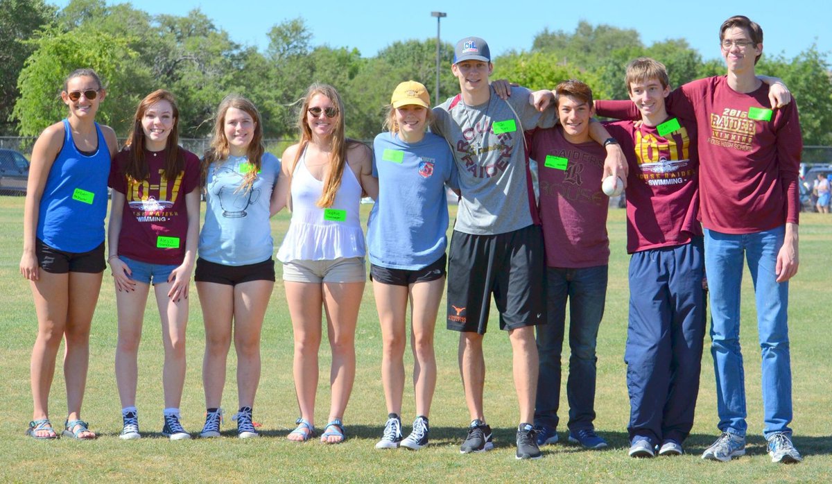Rouse Swim volunteering at Special Olympic track meet this morning. <a href="/LeanderLazers/">Leander Lazers</a> @raiderrumbler