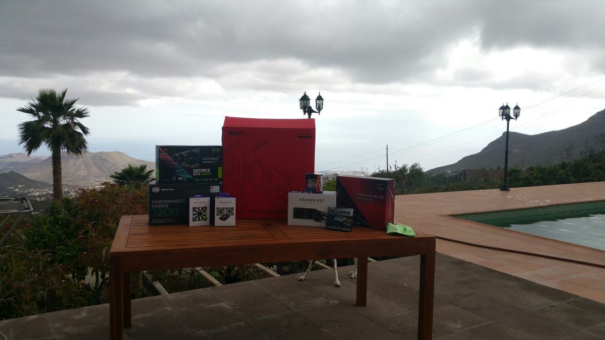 Vitomodder's tweet photo. No hay remedio... toca volver a empezar... la cámara y las nubes no ayudaron en está ocasión @ASUSROGES @NZXT_ES @NVIDIAGeForceES https://t.co/O7vmAkcHXA