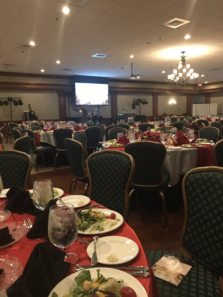 Ready for the American Red Cross Rhapsody in Red Centennial Ball!
#RedCross100years