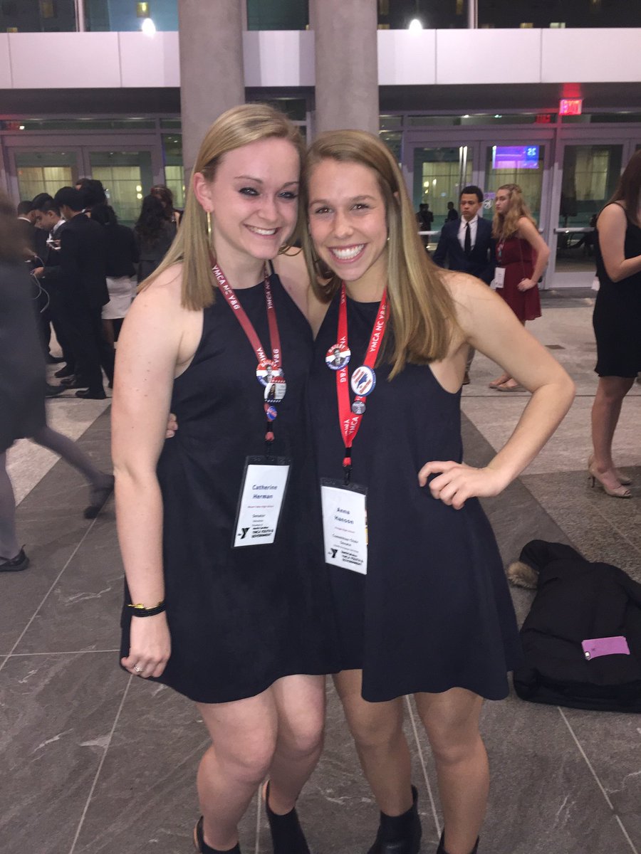 HermanCatherine's tweet photo. Happy birthday @anniehanson32 !!!! V glad chem &amp; yag brought us together:))) hope today's been awesome!! much love 💗💗💗 https://t.co/QO9arB0AiK