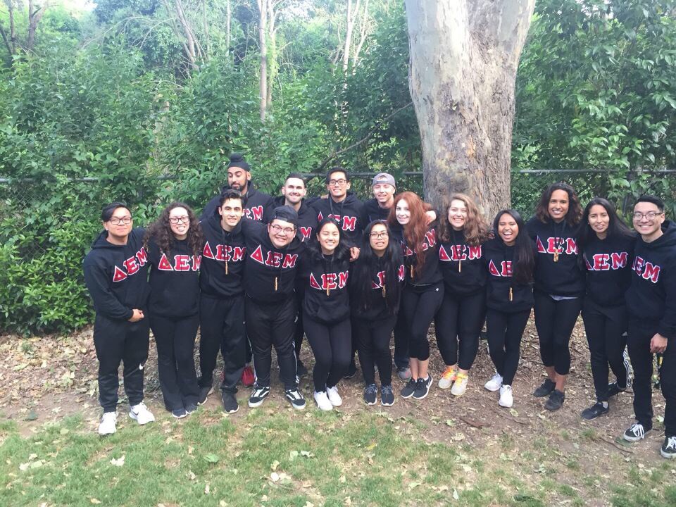 _milesarellano's tweet photo. Yup i joined a fraternity lolz so proud of my class 😭 #deltaepsilonmu #xiclassbaby https://t.co/BRiVsQrqdE