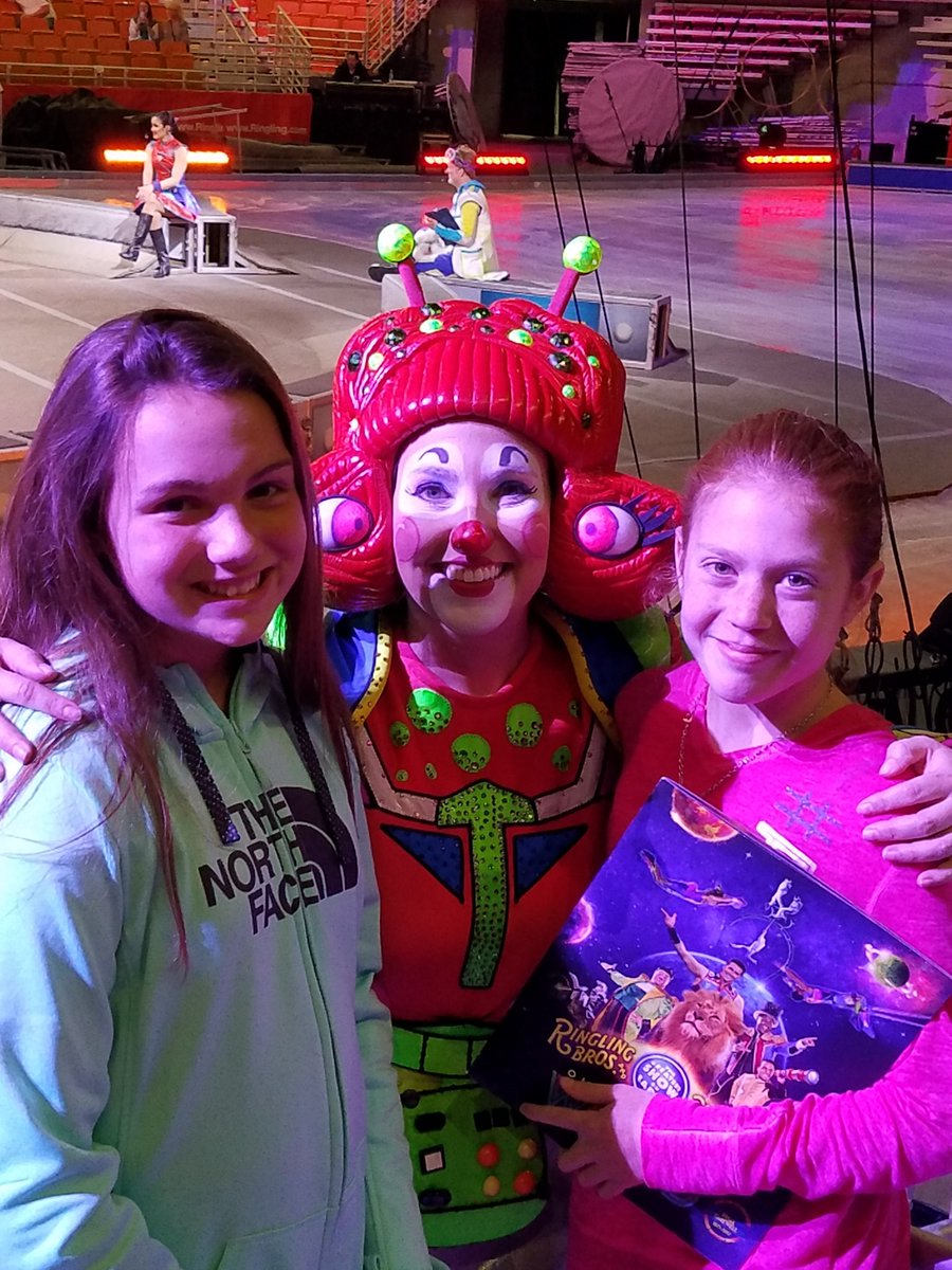 BaysDawn's tweet photo. #RinglingBros https://t.co/mbZJEz2eRz