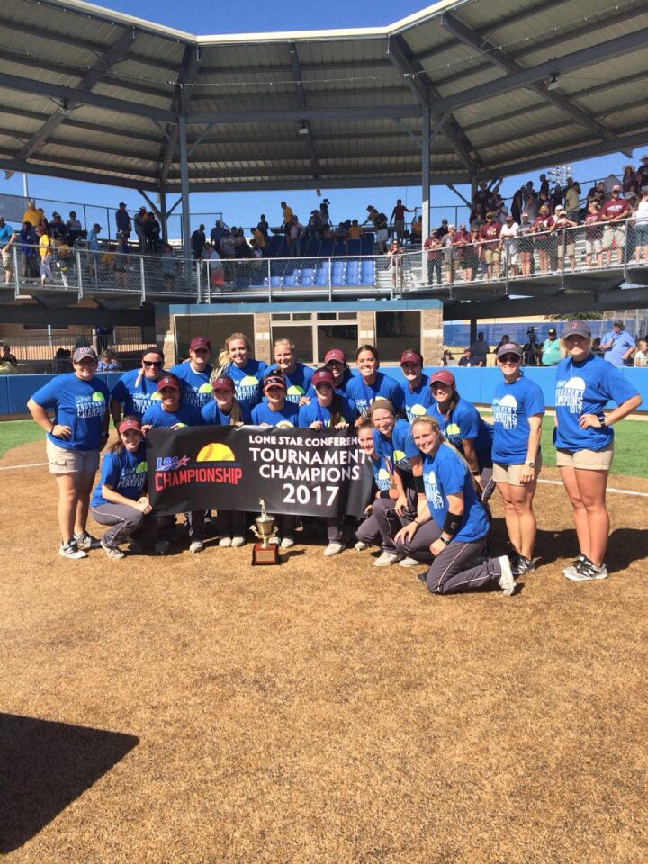 AlyxCordell's tweet photo. champs baby.๐ฅ #LBFP #WYD https://t.co/t4oxI0G1HV