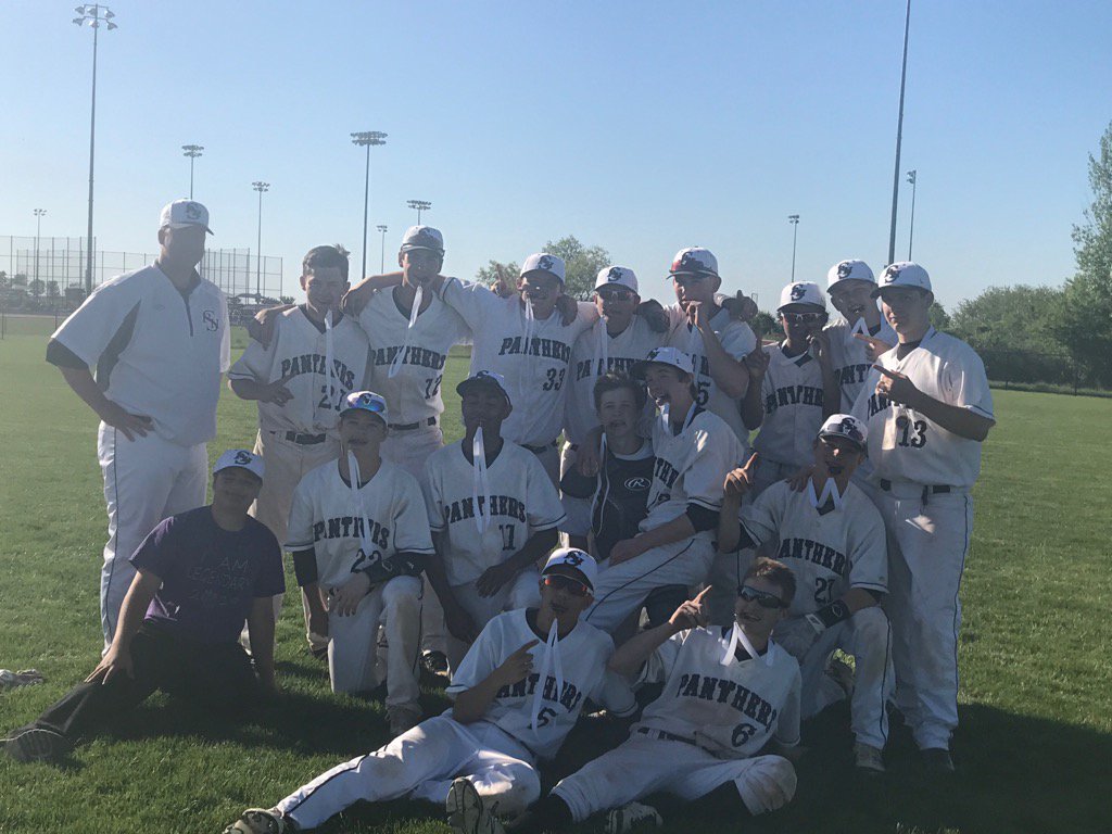 DiamondBooster's tweet photo. JV American champs! https://t.co/DbILnTrH6O
