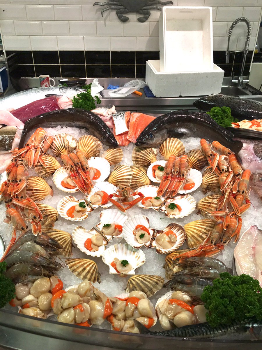 mickyscouse477's tweet photo. #loveshellfish #fishmonger #shellfish #Independienteshops @fredhallamcom @fishisthedish @FisheliciousUK https://t.co/SV1mfvDFPv