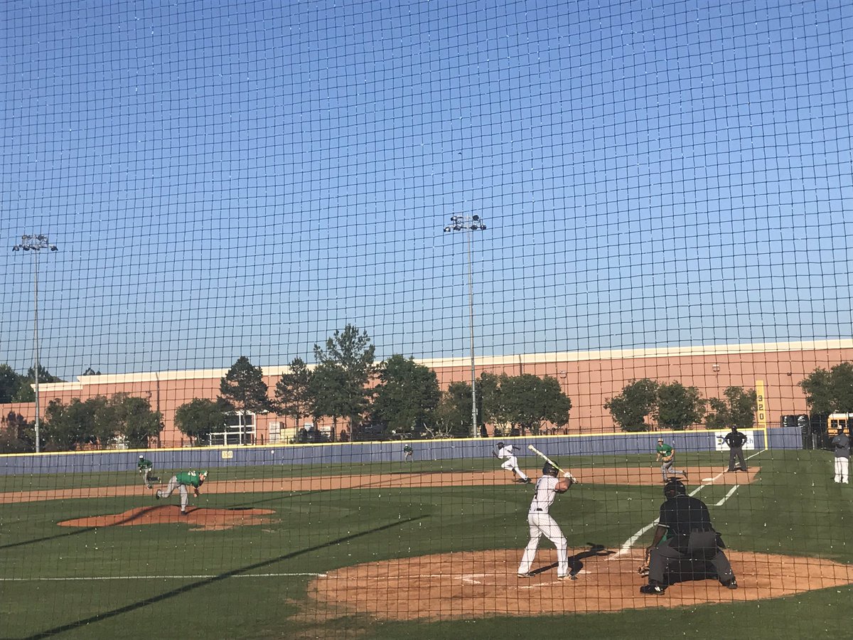 FaithLifeStRich's tweet photo. Beautiful day for Bruin baseball playoffs! Chad Doiron hits a double sending 2 home in the 3rd inning! ⚾️ Bruins 2-0 https://t.co/PAZyJUqyAs