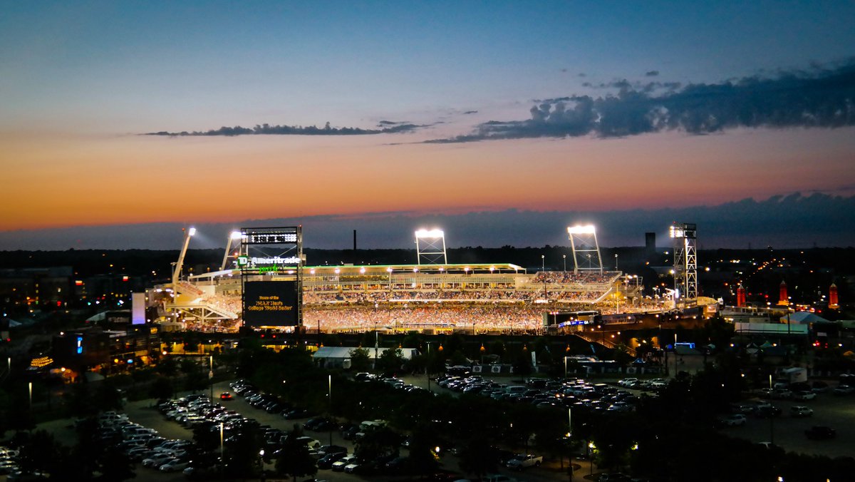 NCAABaseball's tweet photo. There’s no place like Omaha...
#CWS begins in 6 weeks! https://t.co/XNyg3lJkws