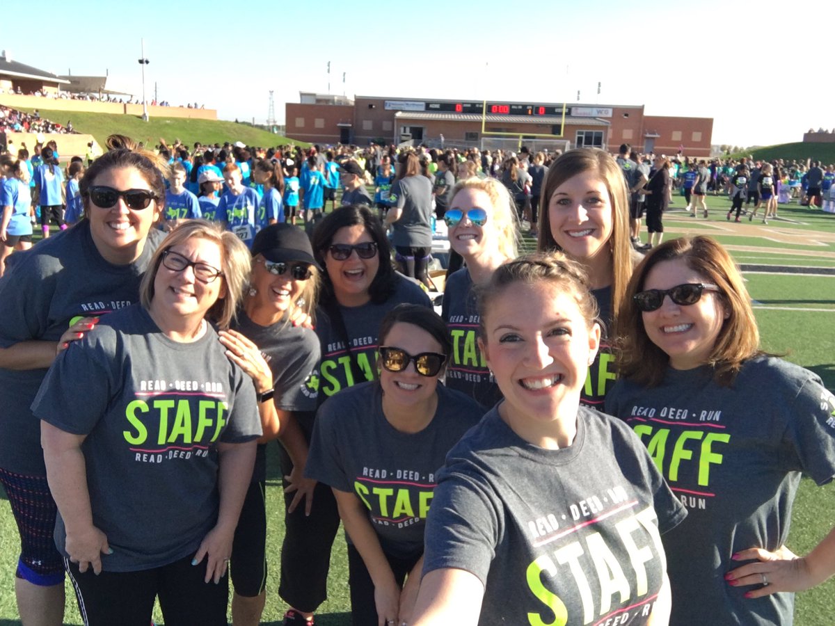 BHEHuskies's tweet photo. RDR students had a great finish this morning! Way to go BHE RDR coaches &amp; students! #BHEhuskies @KatyISDSupt https://t.co/Sa7TGSESYy