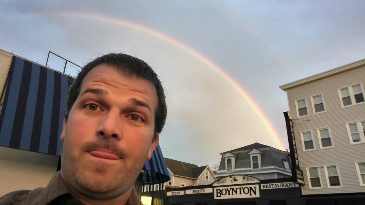 AHSeberg's tweet photo. Just met Roy G. Biv at the Boynton! #meteorology #optics #reflectionandrefraction https://t.co/qy8eKV9RoQ
